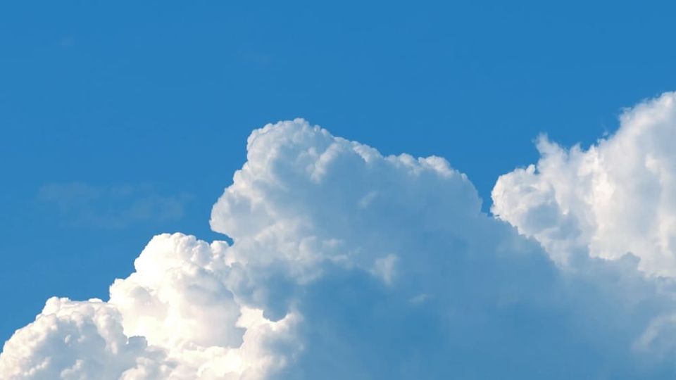 Photo depicting clouds to demonstrate the positive results of using treatments by Dr. John Sarno to relieve chronic pain.