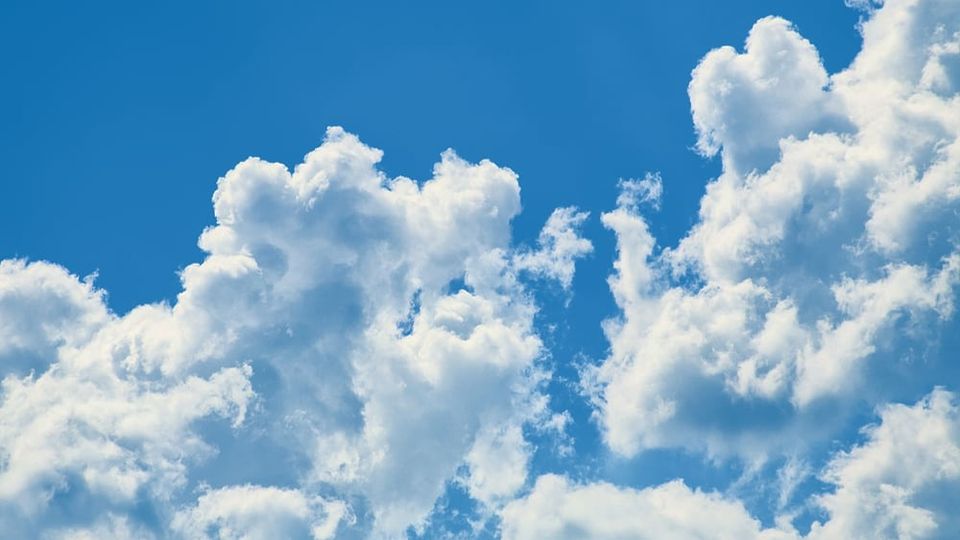 Photo of clouds to demonstrate the results of using treatments by Dr. John Sarno to relieve headache and migraine pain.